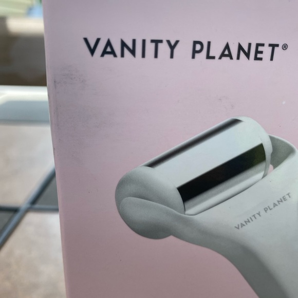 Face & Body Ice Roller. New, never been opened - Picture 8 of 8